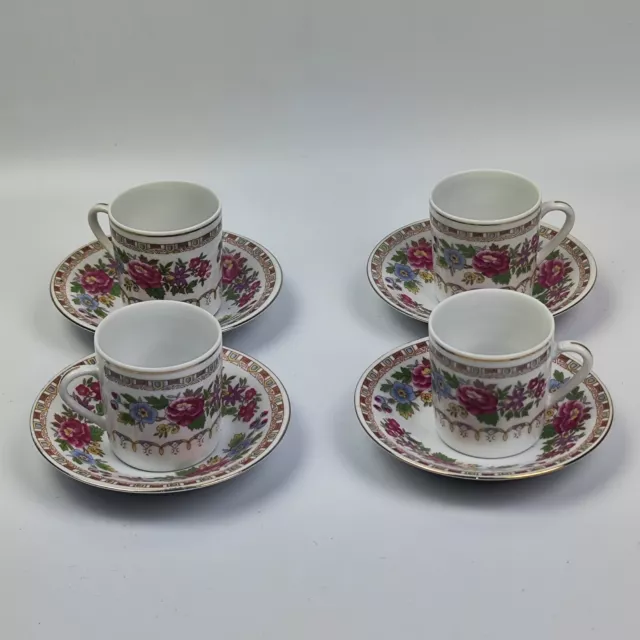 Ensemble De Quatre Tasses Et Soucoupe Café Porcelaine Vintage Made IN China 900