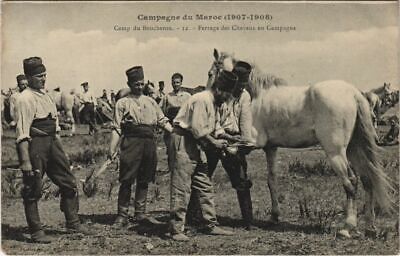 CPA AK Camp du Boucheron - Ferrage des Chevaux en Campagne MAROC (1083089)