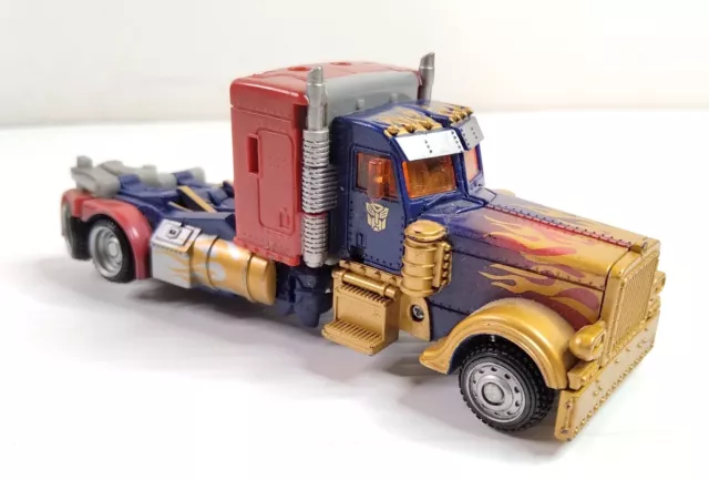 Transformers Dark Of The Moon Lunarfire Optimus Prime HASBRO / TOMY