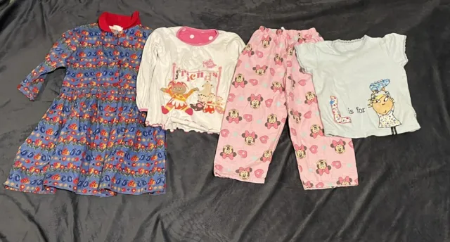 Pacchetto vestiti per ragazze età 2-4 anni