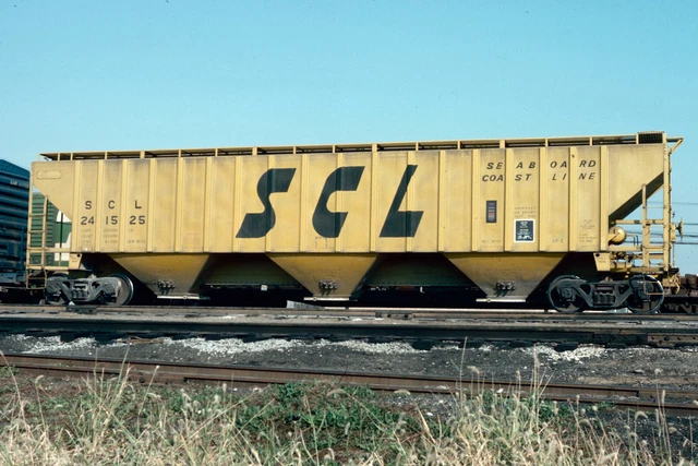 1978 Original Kodachrome Slide Nice Scl Seaboard 3 Bay Cvd Hopper #241525