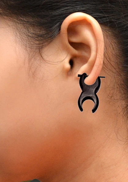 A Pair of Natural Black Wooden Nepali Organic Ebony USA Coco Wood Earrings EAR91