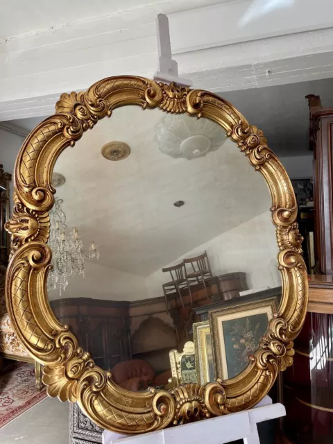 Grande specchio in stile barocco dorato raffinato Italia XX Sec. specchiera
