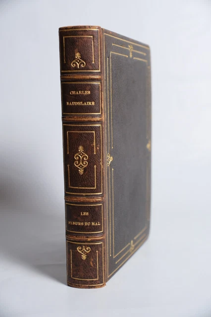 Les fleurs du mal Club Mondial du Livre - Charles BAUDELAIRE - Livres