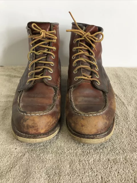 Red Wing boots 9.5, Moc Toe. 875