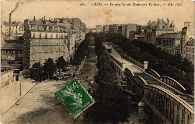 CPA Paris 15e Paris-Perspective du Boulevard Pasteur (311736)