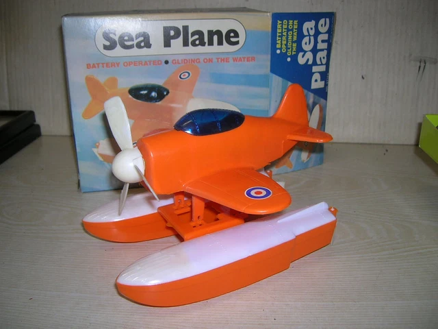 VINTAGE Spielzeug Wasselflugzeug " Sea Plane " ca. 80er Jahre (Ein Kabel lose)