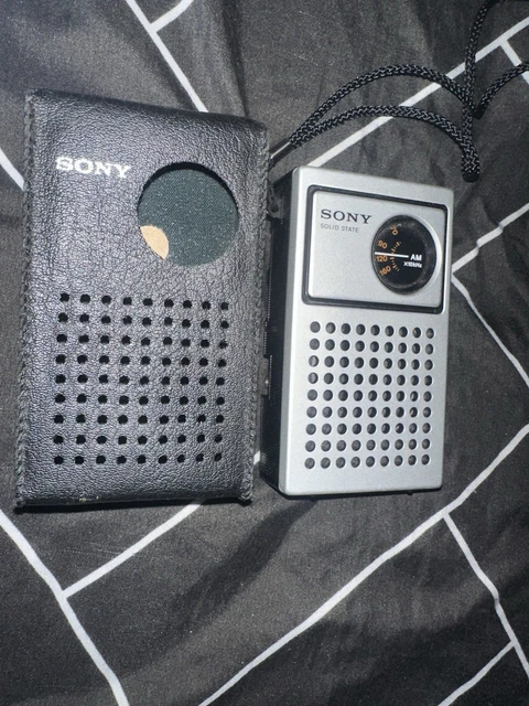Ancienne Radio Transistor Toshiba Model 11L-855FL - Pour Pièces Ou Restauration