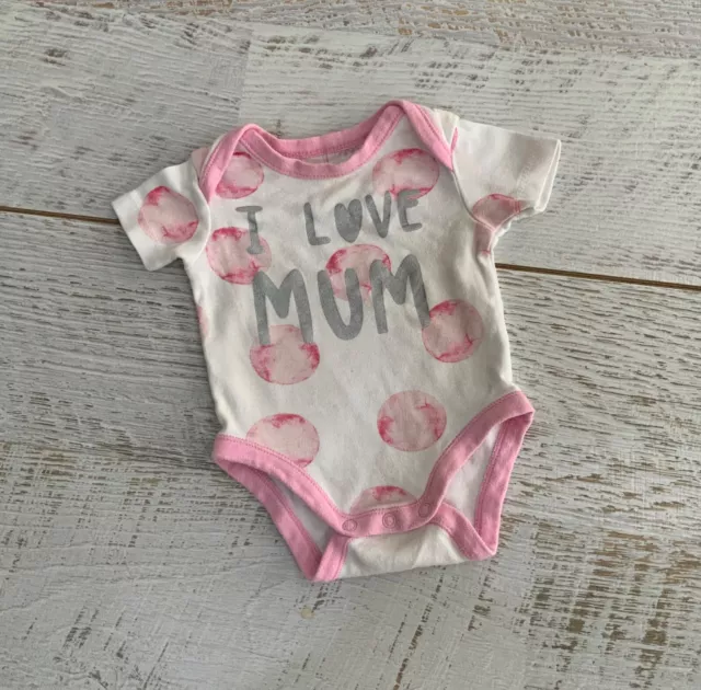 Baby girl sz 0-3 mths baby allinone cotton I LOVE MUM