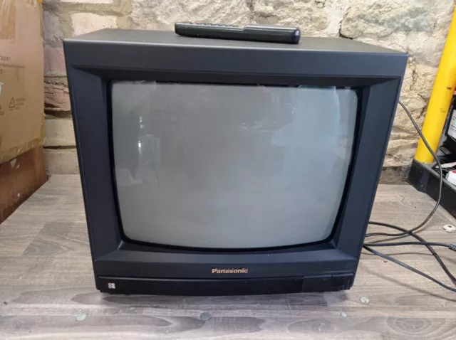 Panasonic 14" CRT Cube Colour TV Video Retro Gaming Display Television W/Remote