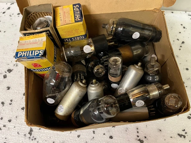 EF9. AF7. lot de 4 tubes NOS testé Metrix 100% Radio TSF