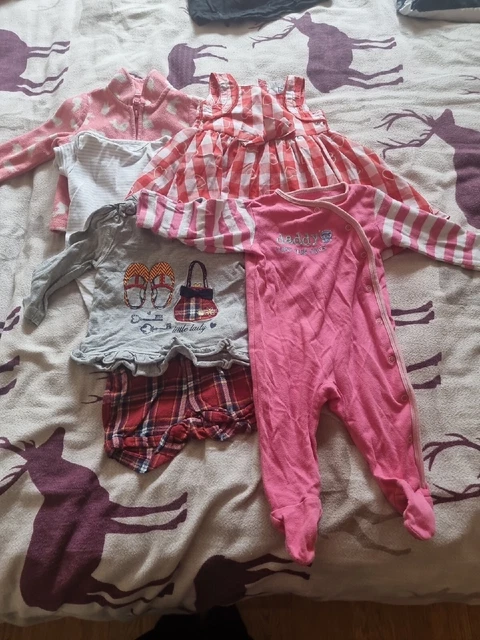 Pacchetto vestiti bambine 3-6 mesi