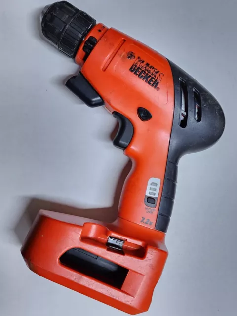 Black and Decker 7.2V Cordless Variable Speed Drill / Driver 9016 3/8  COMPACT