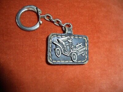 Porte-clés Key ring ESSO SERVICE FORBACH M & Mme GUGNON Tacot 1900 en couleurs 