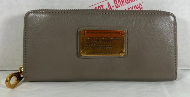 Marc Jacobs Warm Zinc Pebbled Leather Zip Around Long Wallet Coin Purse