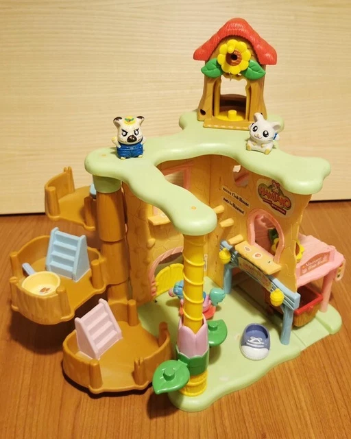 HAMTARO, set LA NUOVA CLUB HOUSE, personaggi e oggetti inclusi, GIOCHI PREZIOSI