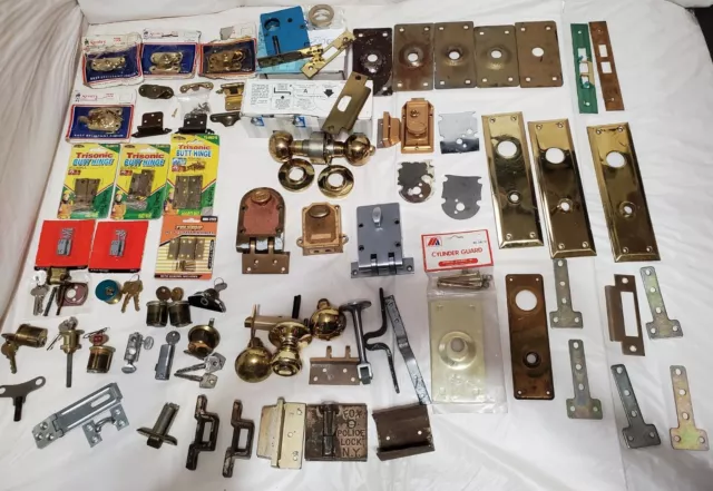 Huge Mixed Lot of Hardware Door Locks Latches Hinges Knobes Plates Odds and Ends