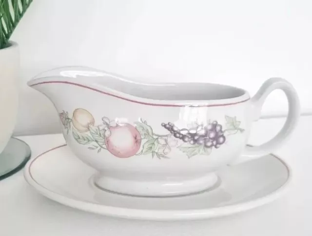 Boots Orchard Gravy Boat and Stand