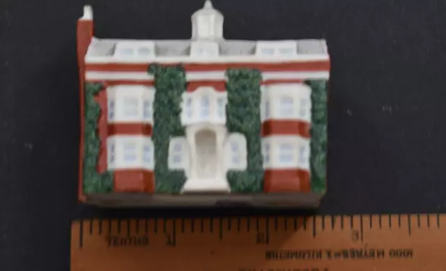 Crested China Wh Goss 64Mm Model Of Charles Dickens House - Gads Hill Scarce