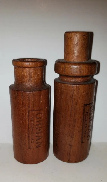 Lohman Duck Call Game Call Hunting Bird Fowl Neosho MO Vintage Wooden (Set Of 2) Lohman Duck Call Game Call Hunting Bird Fowl Neosho MO Vintage Wooden (Set Of 2)