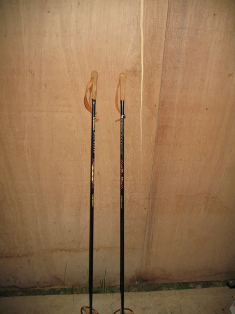 VINTAGE SNOW SKI POLES 54" SWIX MOUNTAIN BRAND CABIN COTTAGE DECOR 140cm