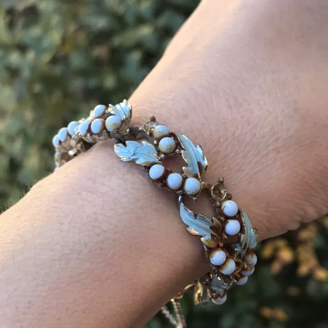 Vintage Coro Classic 50’s Baby Blue Enamel Leaves Glass Beads  Links Bracelet 7”