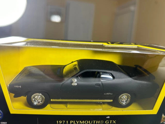 1971 Plymouth Gtx  440-6 Matte Black  1:43 Scale Nib Rare