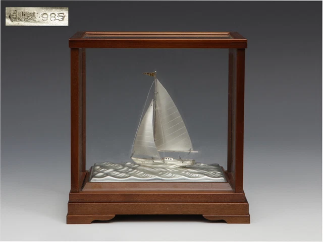 SILVER985 Sailboat Yacht Figurine in glass case Metal craft b5720k From Japan