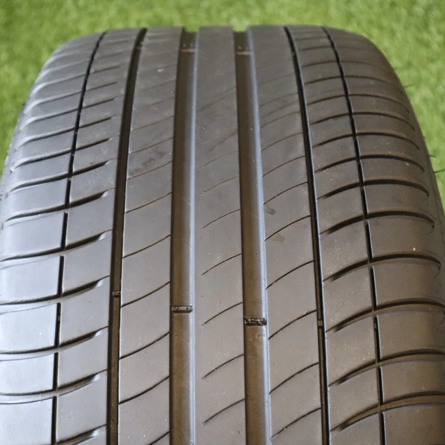 275 35 19 Michelin Primacy 3 MOE Run Flat with 70% Tread 6/32 100Y #18075 275 35 19 Michelin Primacy 3 MOE Run Flat with 70% Tread 6/32 100Y #18075