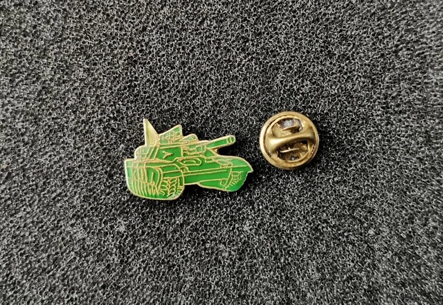 PINS PIN BADGE Armee Militaire Jeep Ou Peugeot P4 Version Brut EUR 4,99 - IT