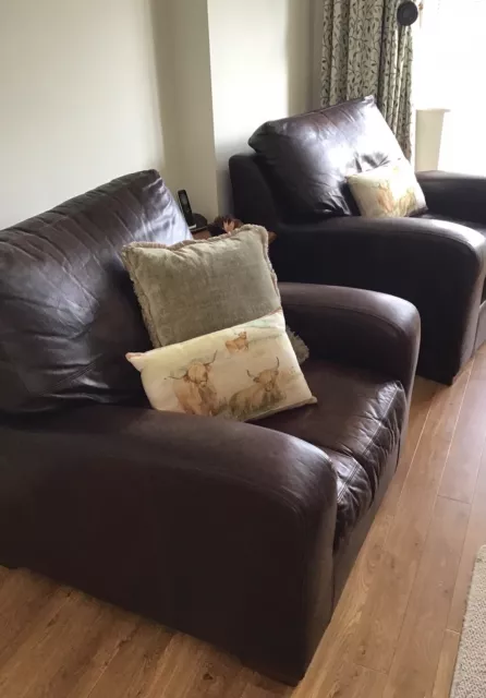 Stunning Pair of Classic Tetrad Monroe Armchairs in Vintage Dark Brown Leather🍂