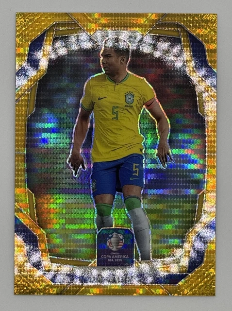 マルコス アクーニャ Panini Optic Gold Prizm 10枚限定 2022 Panini Prizm World Cup Qatar Signatures Gold Prizm #S-P