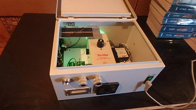 Tri-Lite Fiber Optic Light Source  Bz32