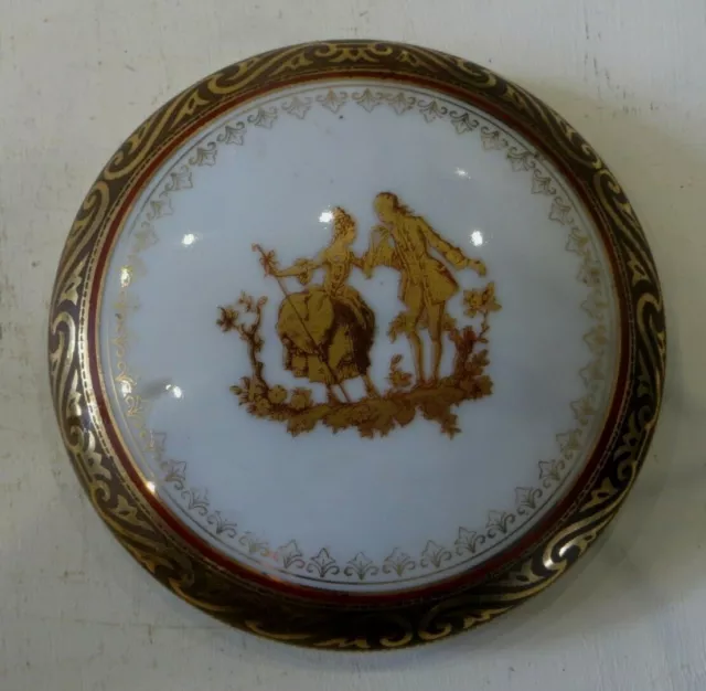 Lot 3 Tasses + 2 Soucoupes Porcelaine Dorée France - Motif Napoléon, Parfait état