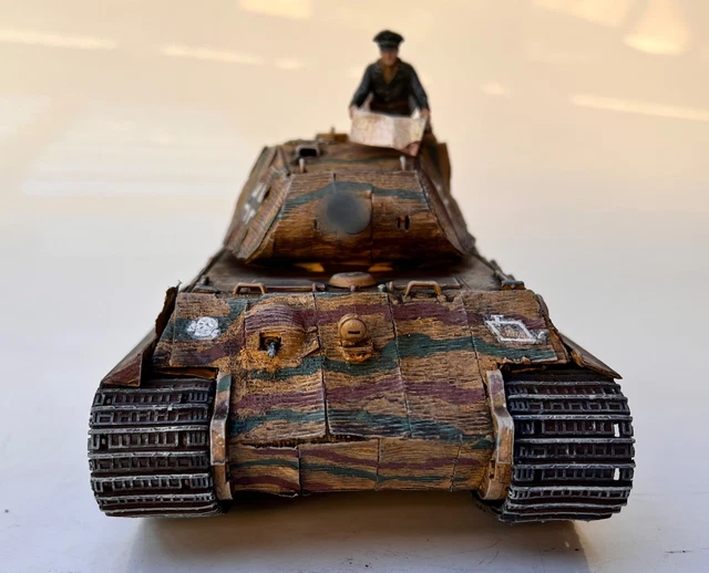 1:35 KINGTIGER PZKPFW VI Sdkfz 182 Zimmerit Tamiya Model Kit gebaut pro ...