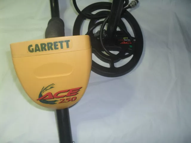 Garrett Ace 250 Metal Detector,Working, Spares Or Repair