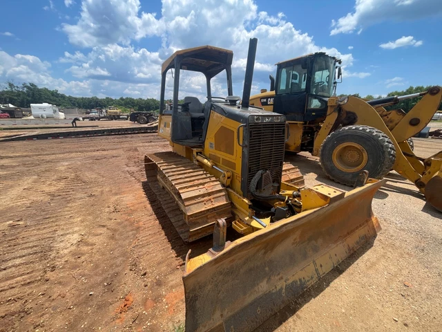 2016 Deere 450J LGP