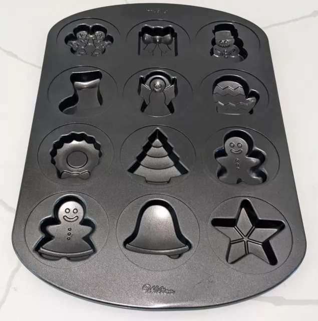 Wilton Christmas Holiday Cookie / Candy Mold 12 Different Shapes Baking Pan