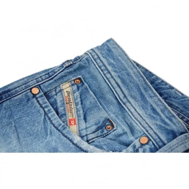 DIESEL Mens Regular Straight Denim Jeans Larkee Vintage 881R Made in Italy NWT