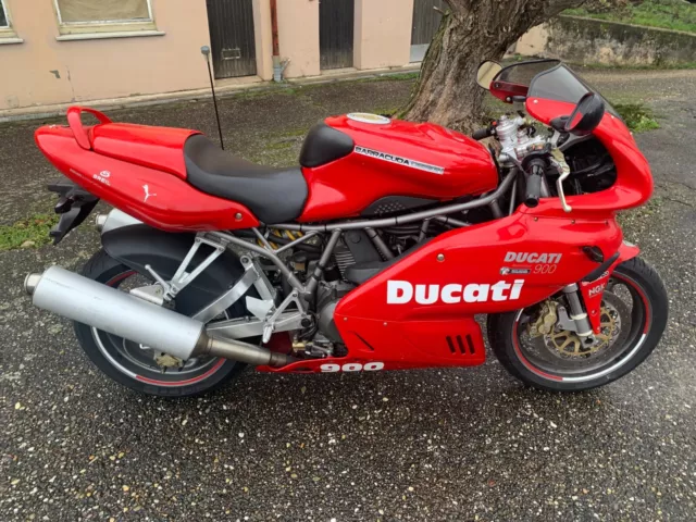 Ducati 900 SS i.e. Bj 2001 nur 24500km KD und Verschleißteile neu(Rechn. 1400€)