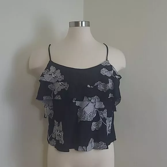 Willow & Clay Black & White  Floral Womens Top Size Small