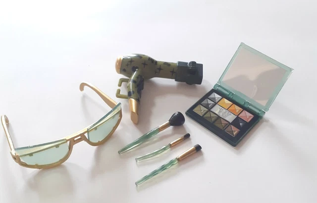 Rainbow High Dolls Clothes. Olivia Woods Series 5 Sunglasses & Accessories NEW!!