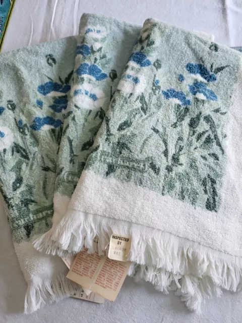 Vintage Cacharel Towels, NEW OLD STOCK With TAGS, 4 Piece Set, Blue Flowers