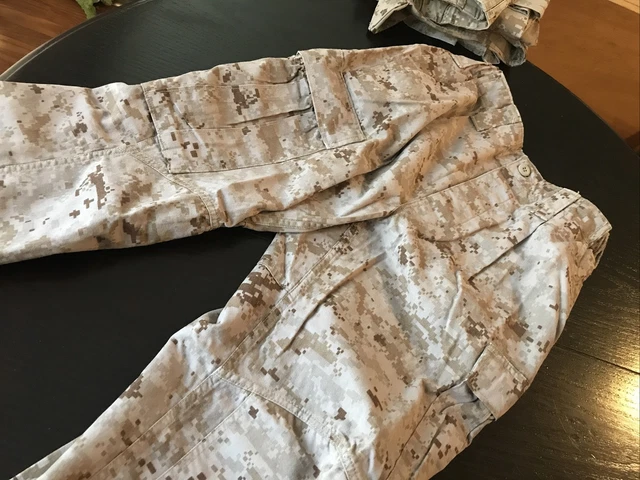 NWOTS Defender S/R USMC MARPAT FROG Combat Trousers Pants Desert Digital S-R