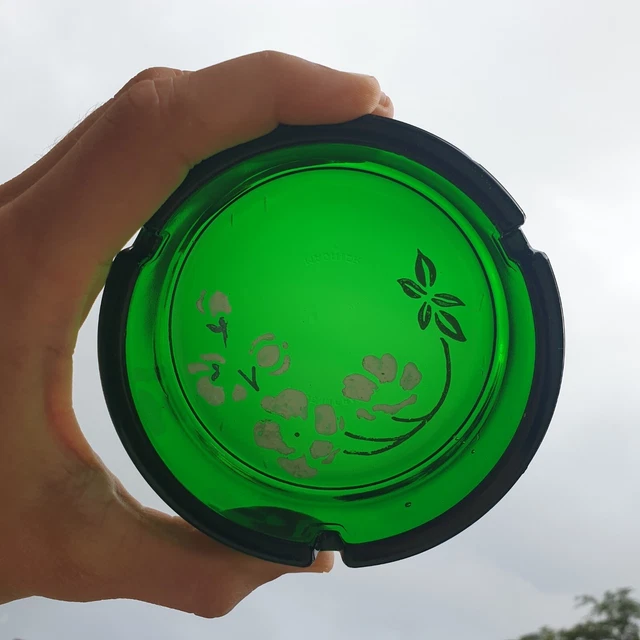 RARE CENDRIER EMAILLE CHAMPAGNE PERRIER JOUET EN VERRE Vintage