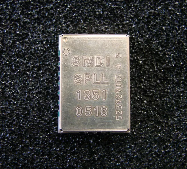 Sirenza Micro Appareils Pll 1705-1765MHz, SPLL-1351, 2.5cmx1.5cm Paquet