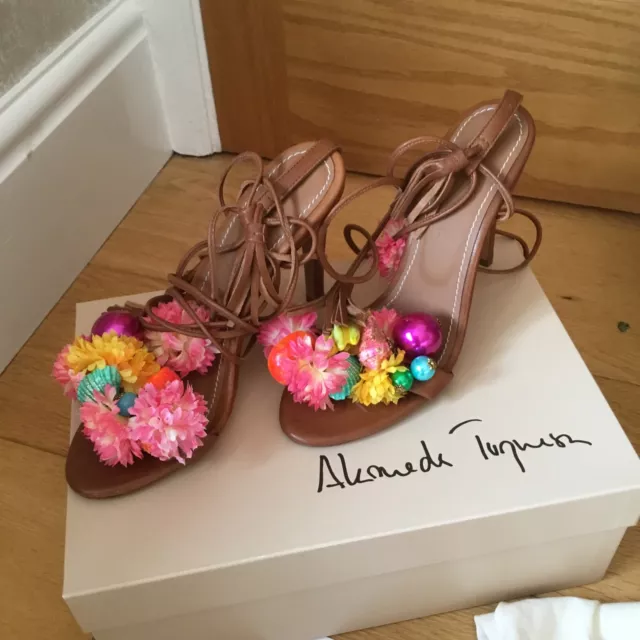 alameda turquesa Brand New Shoes Absolutely Stunning Size 4 Heel Is To High For