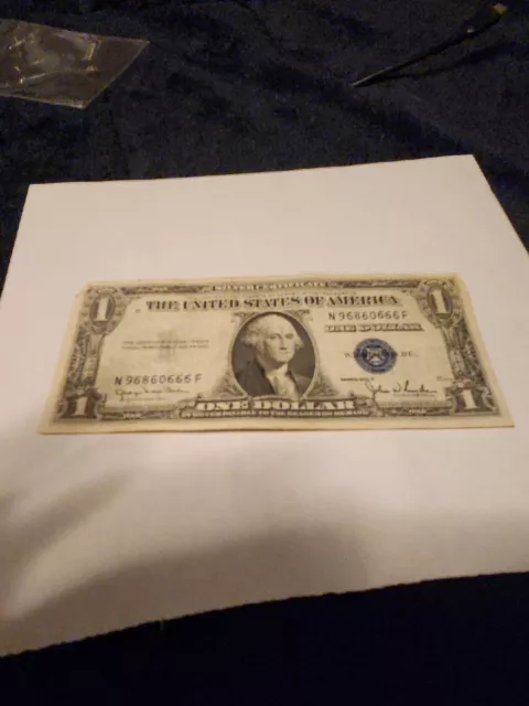 Series 1935 D One Dollar Bill.... Silver Certificate.... Blue Seal