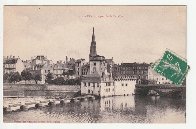 METZ  - Moselle - CPA 57 - Ponts - la digue de la Pucelle