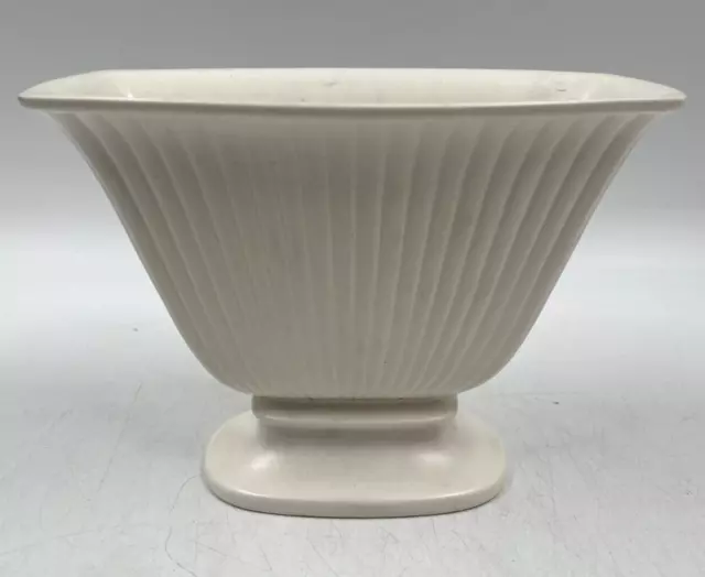 Wedgwood Vase Small White Cream Posy Fluted Trough Mantel Ribbed T2243 C3656